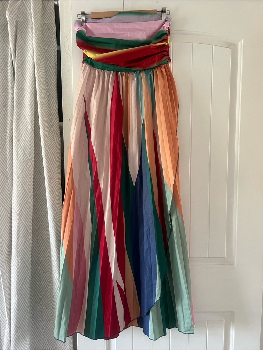 Multicolor Pleated Maxi Strapless Dress with Elastic Back Large